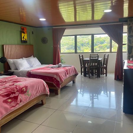Cabinas Vista Al Golffo Monteverde Eksteriør bilde