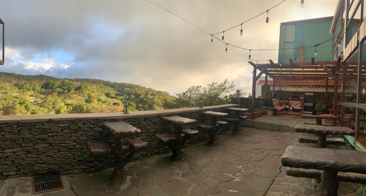 Cabinas Vista Al Golffo Monteverde Eksteriør bilde