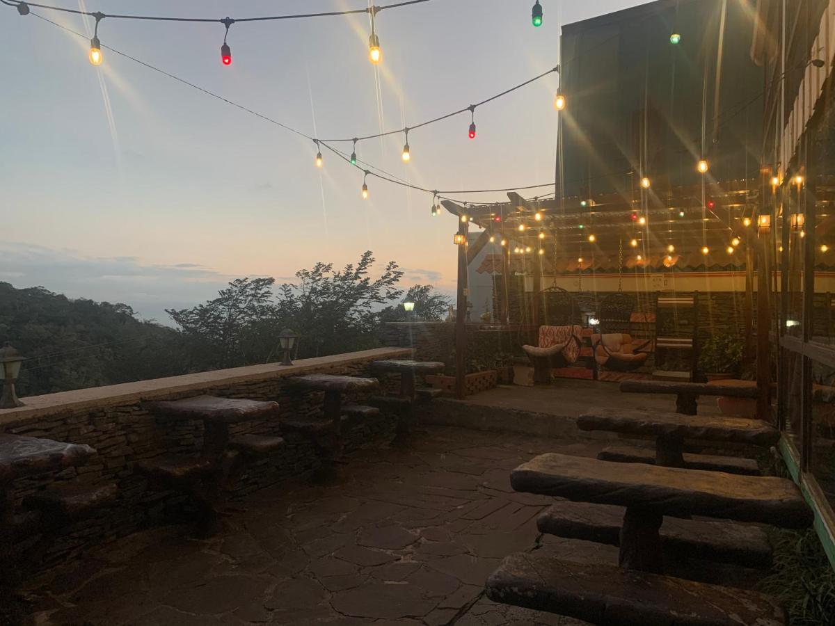 Cabinas Vista Al Golffo Monteverde Eksteriør bilde