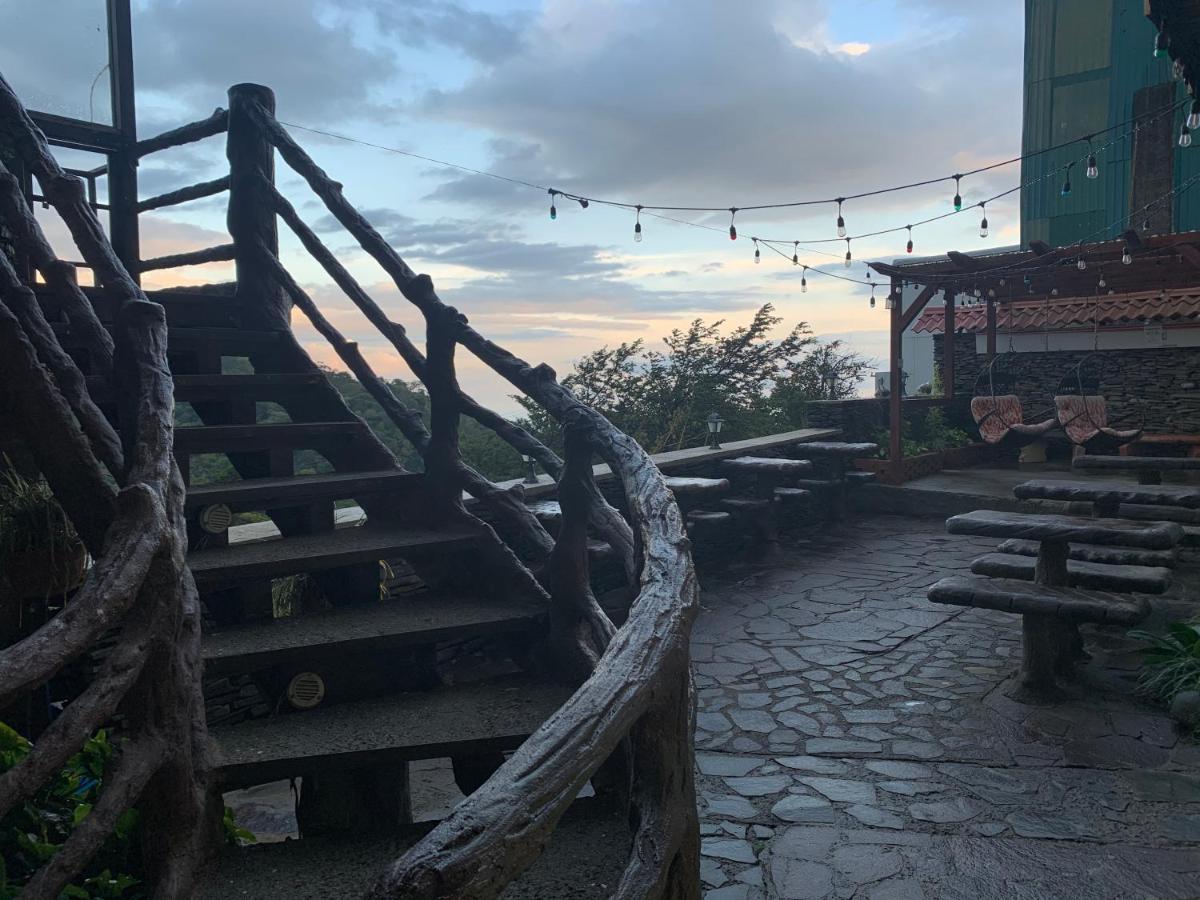 Cabinas Vista Al Golffo Monteverde Eksteriør bilde