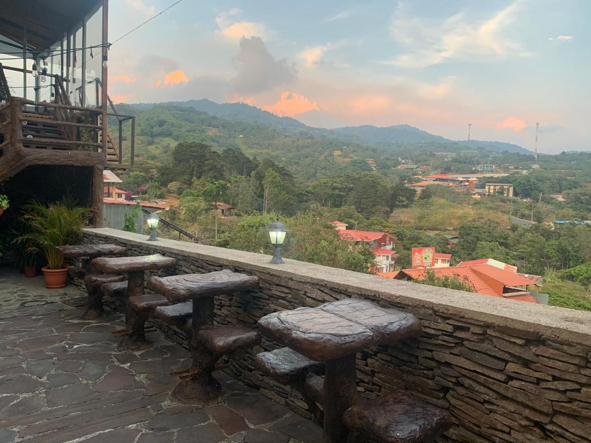 Cabinas Vista Al Golffo Monteverde Eksteriør bilde