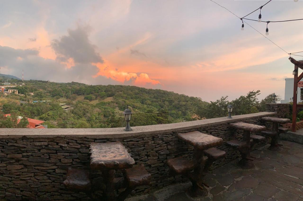 Cabinas Vista Al Golffo Monteverde Eksteriør bilde
